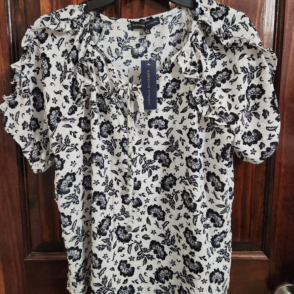 Adrienne Vittadini shirt